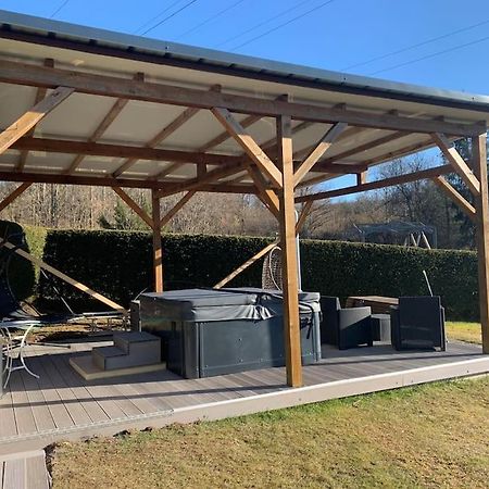 Chalet 2 Personnes Avec Jacuzzi Et Piscine Saisonniere Partagee Corcieux Esterno foto